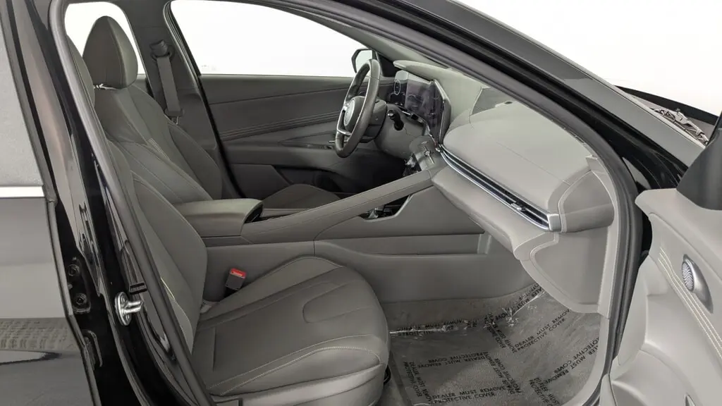 Florida Fine Cars - Used HYUNDAI ELANTRA 2025 ORLANDO SEL CONVENIENCE