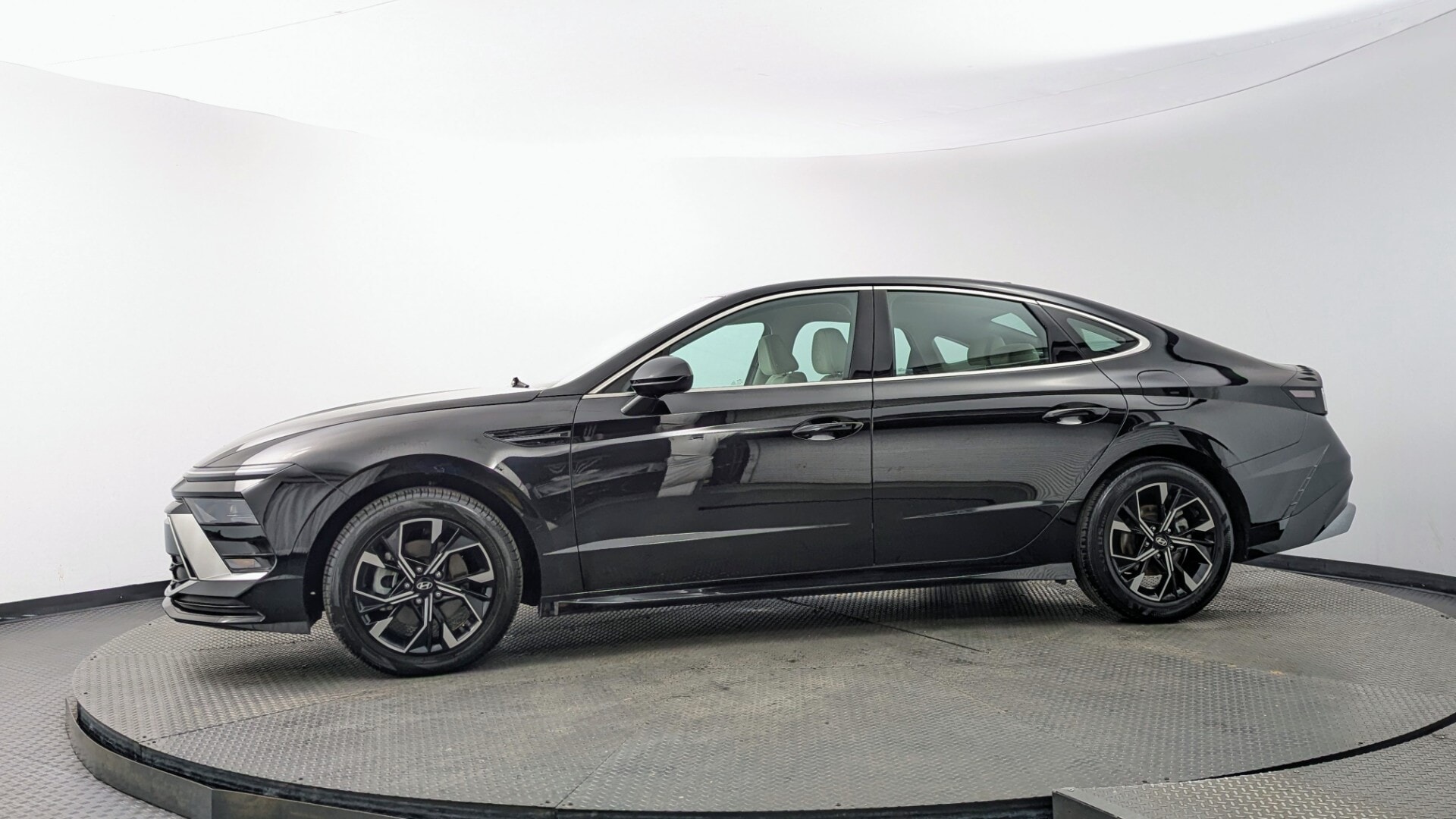 Florida Fine Cars - Used vehicle - SEDAN HYUNDAI SONATA 2025