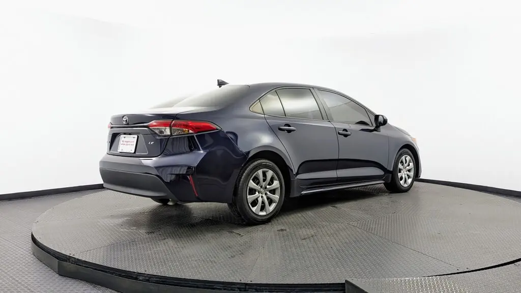 2024 TOYOTA COROLLA LE photo 7