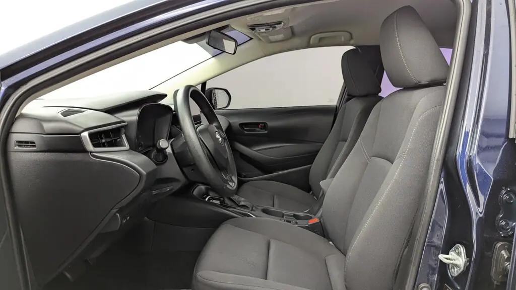 2024 TOYOTA COROLLA LE photo 13