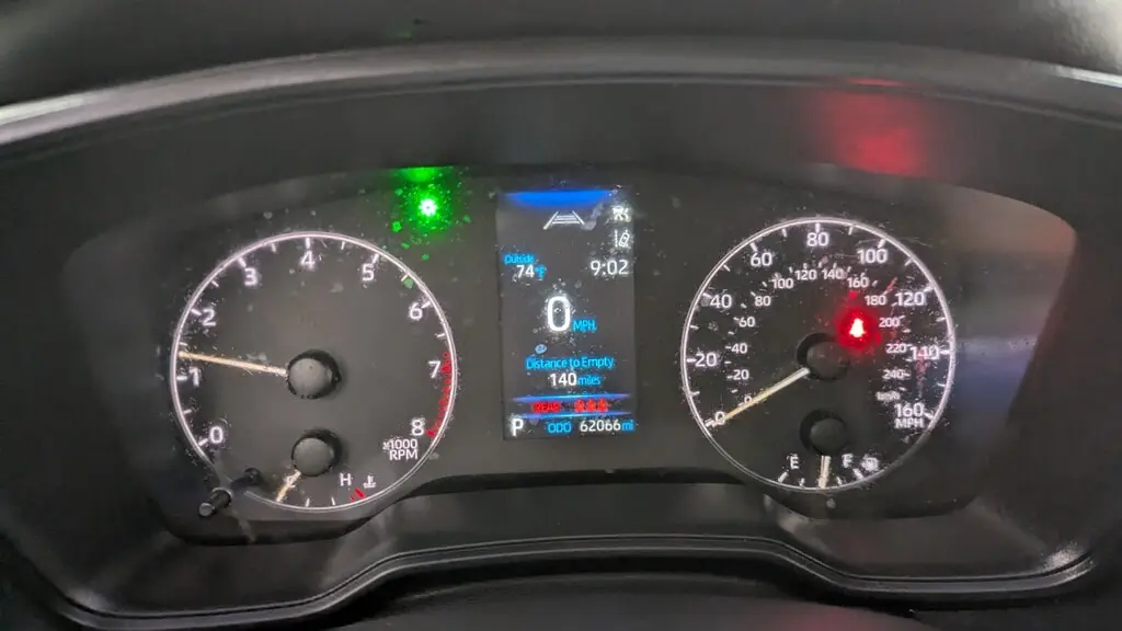 2024 TOYOTA COROLLA LE photo 25
