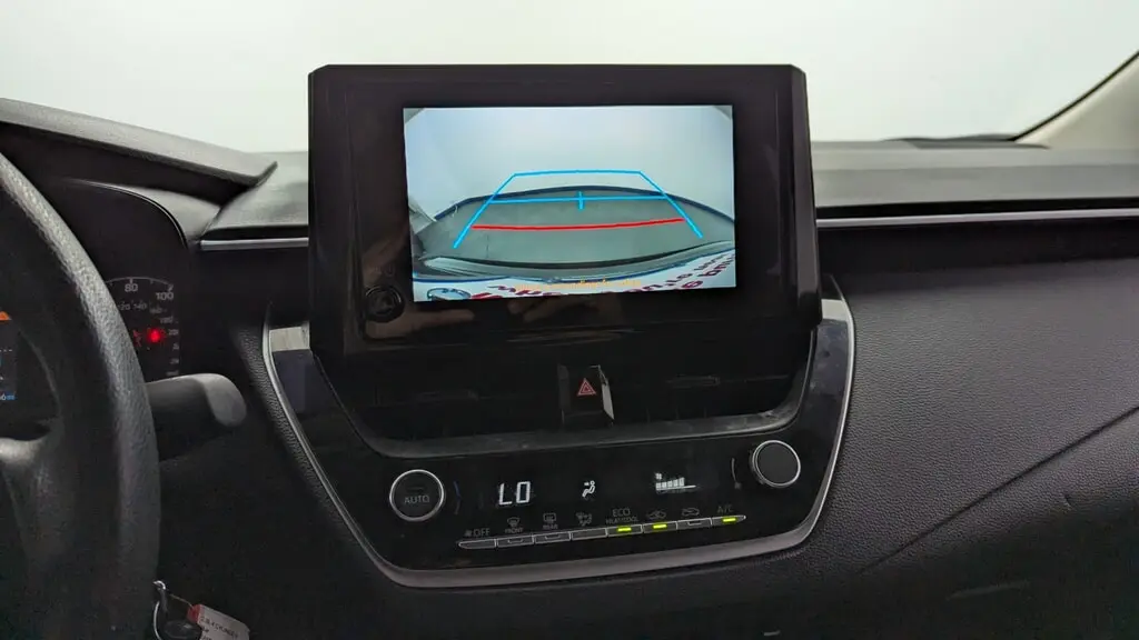 2024 TOYOTA COROLLA LE photo 27