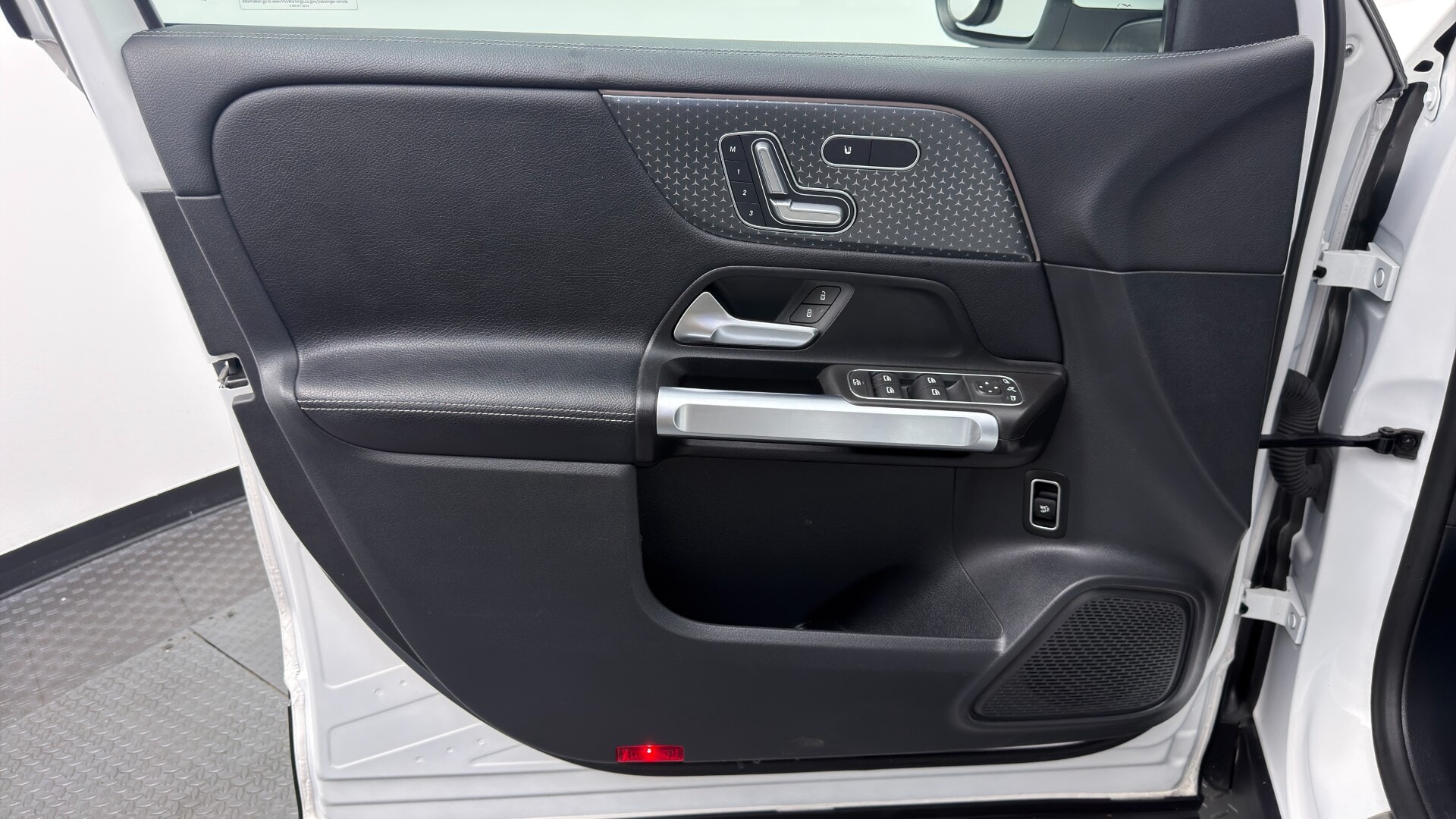 Florida Fine Cars - Used vehicle - SUV MERCEDES-BENZ GLB 2024