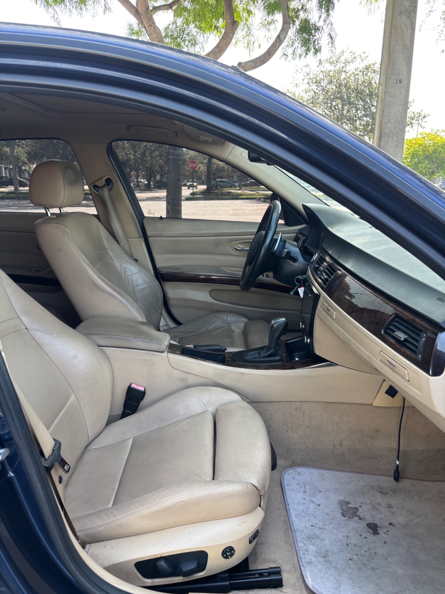 Florida Fine Cars - Used vehicle - SEDAN BMW 3 SERIES 2011