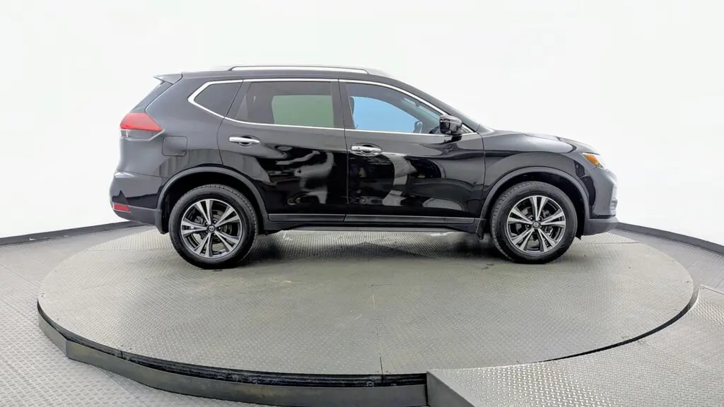 2020 NISSAN ROGUE SV photo 8
