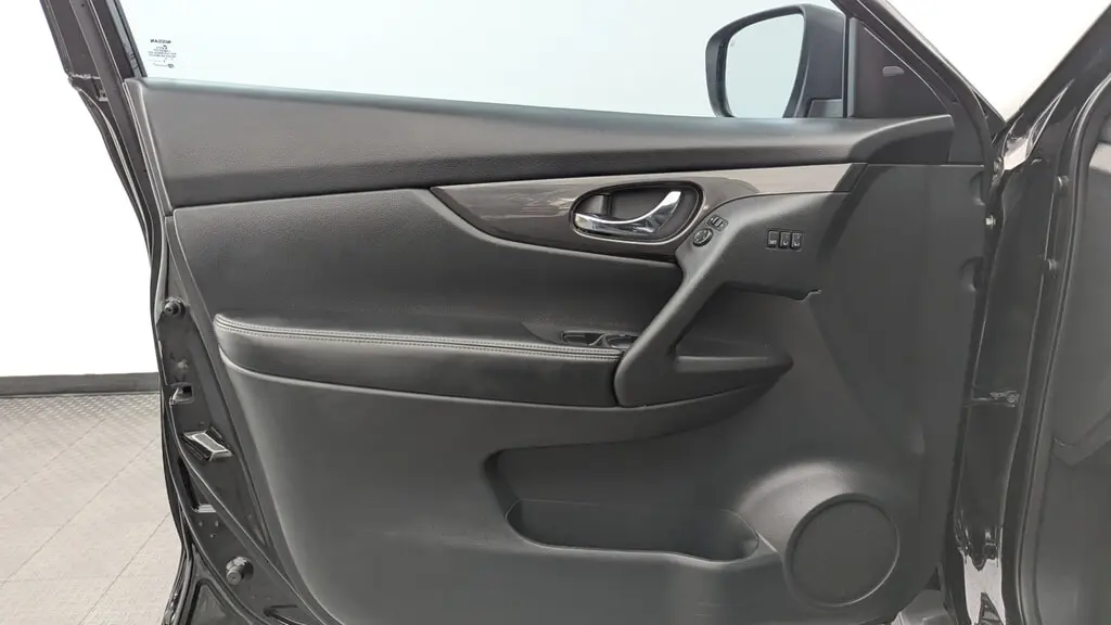 2020 NISSAN ROGUE SV photo 12