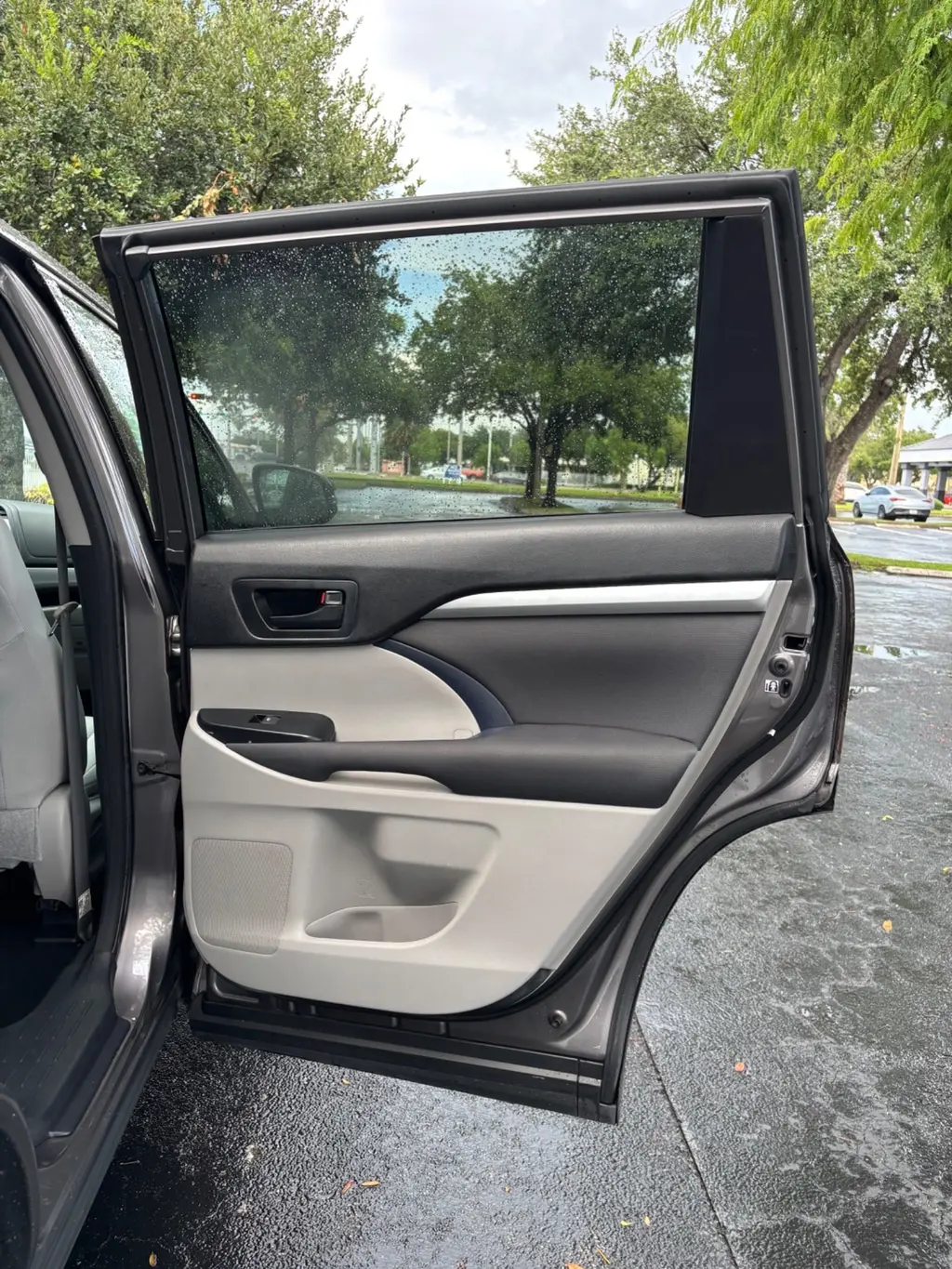 Florida Fine Cars - Used TOYOTA HIGHLANDER 2018 MIAMI LE