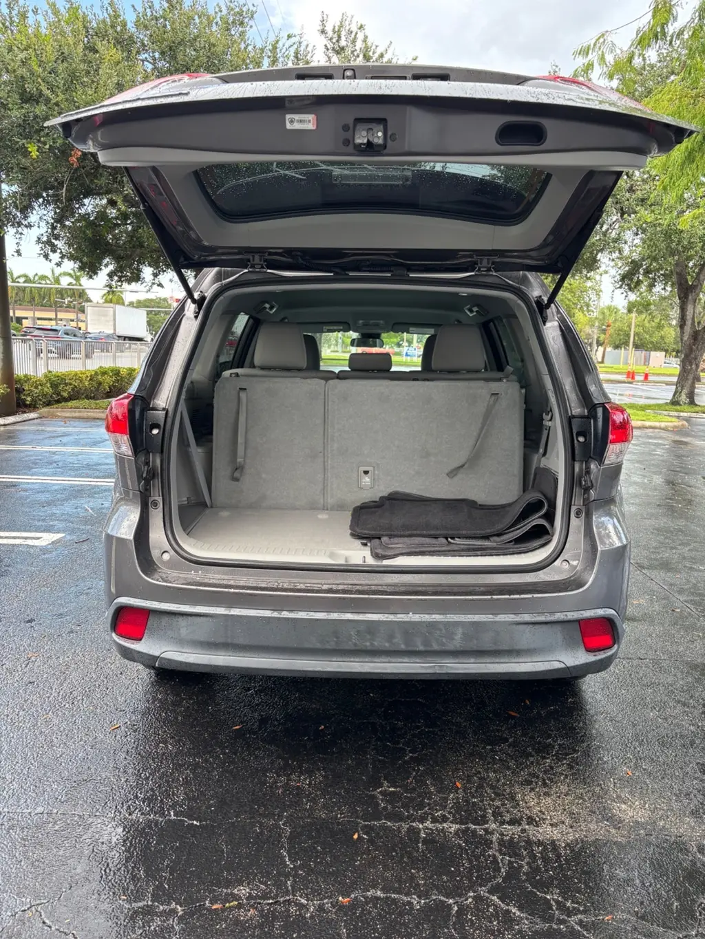 Florida Fine Cars - Used TOYOTA HIGHLANDER 2018 MIAMI LE