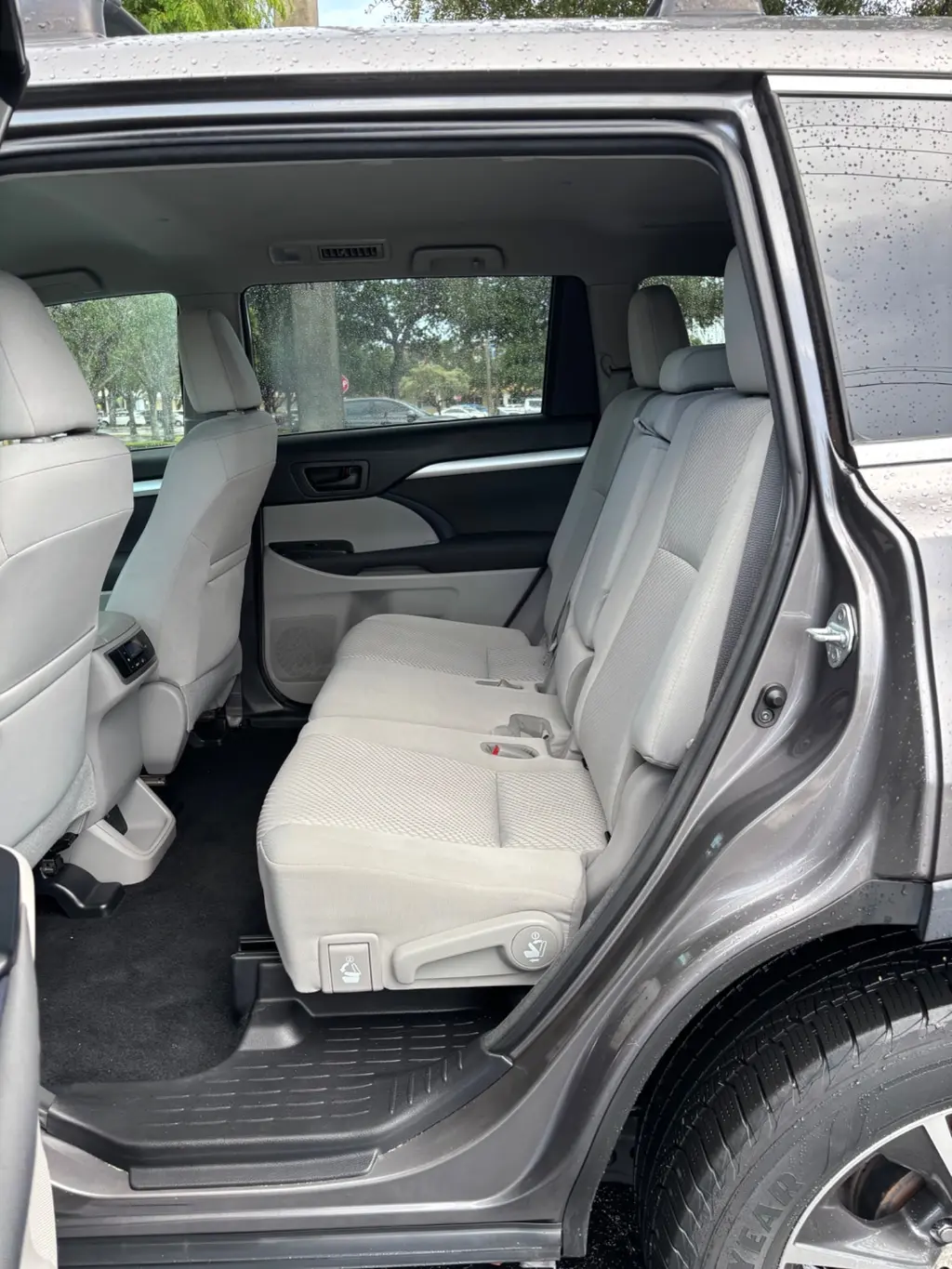 Florida Fine Cars - Used TOYOTA HIGHLANDER 2018 MIAMI LE