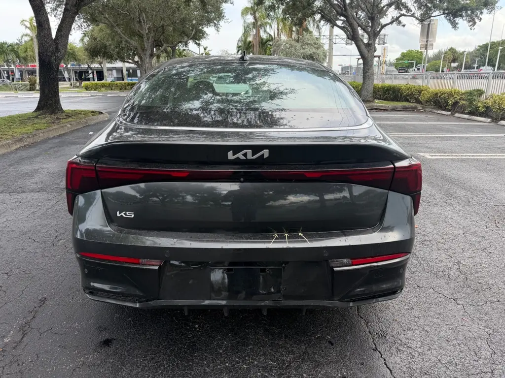 2026 KIA K5 LXS photo 5