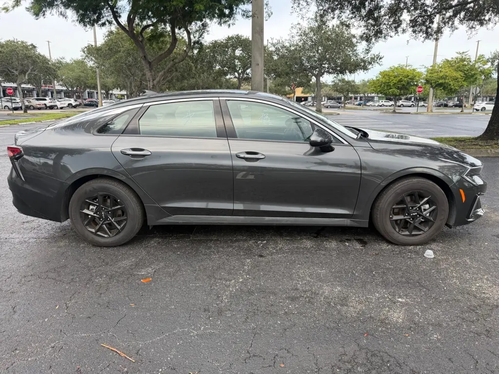 2026 KIA K5 LXS photo 7