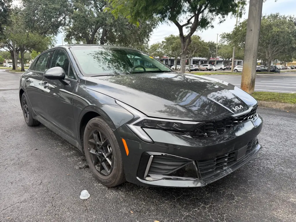 2026 KIA K5 LXS photo 8