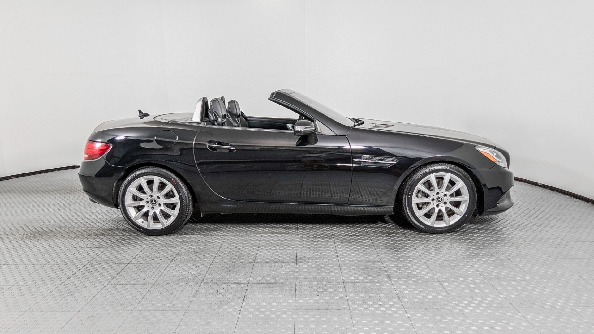 Florida Fine Cars - Used vehicle - CONVERTIBLE MERCEDES-BENZ SLC 2019