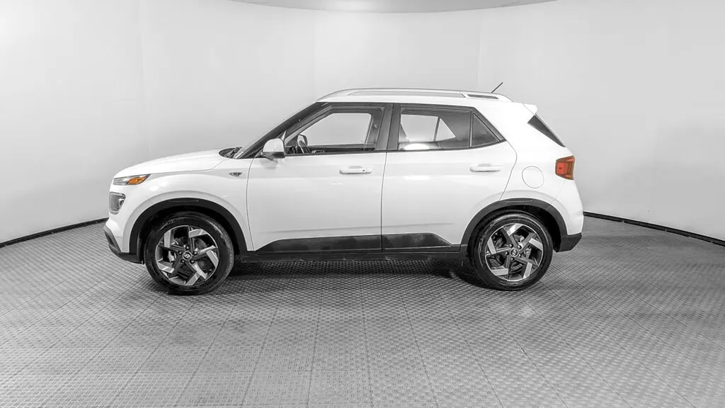 Florida Fine Cars - Used HYUNDAI VENUE 2025 ORLANDO SEL