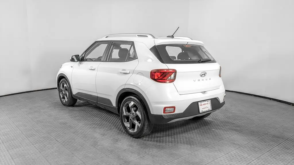 Florida Fine Cars - Used HYUNDAI VENUE 2025 ORLANDO SEL