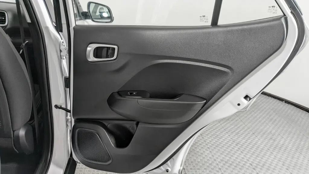 Florida Fine Cars - Used HYUNDAI VENUE 2025 ORLANDO SEL
