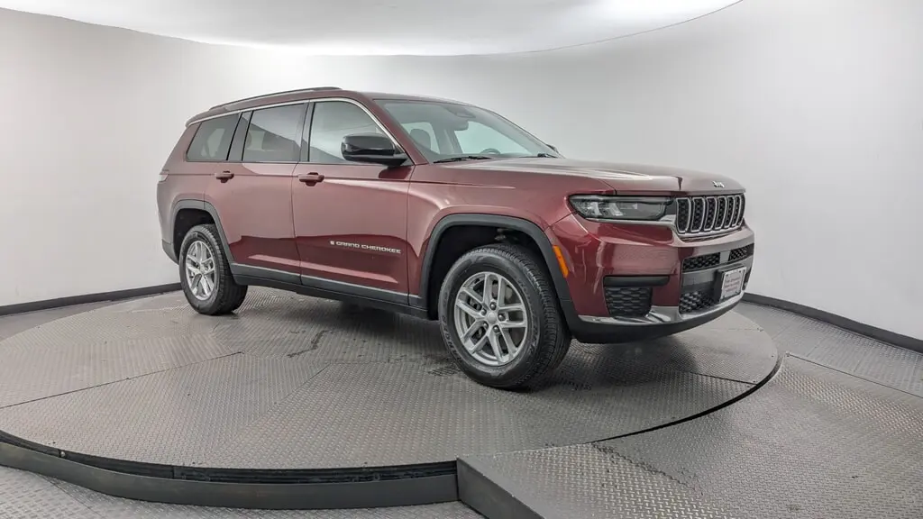 2022 JEEP GRAND CHEROKEE L LAREDO photo 10