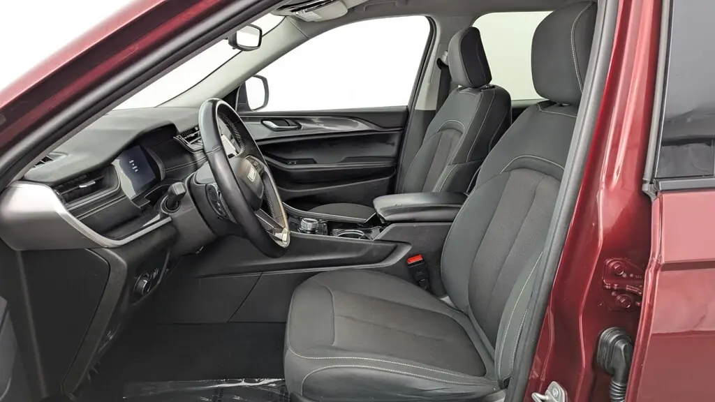 2022 JEEP GRAND CHEROKEE L LAREDO photo 13