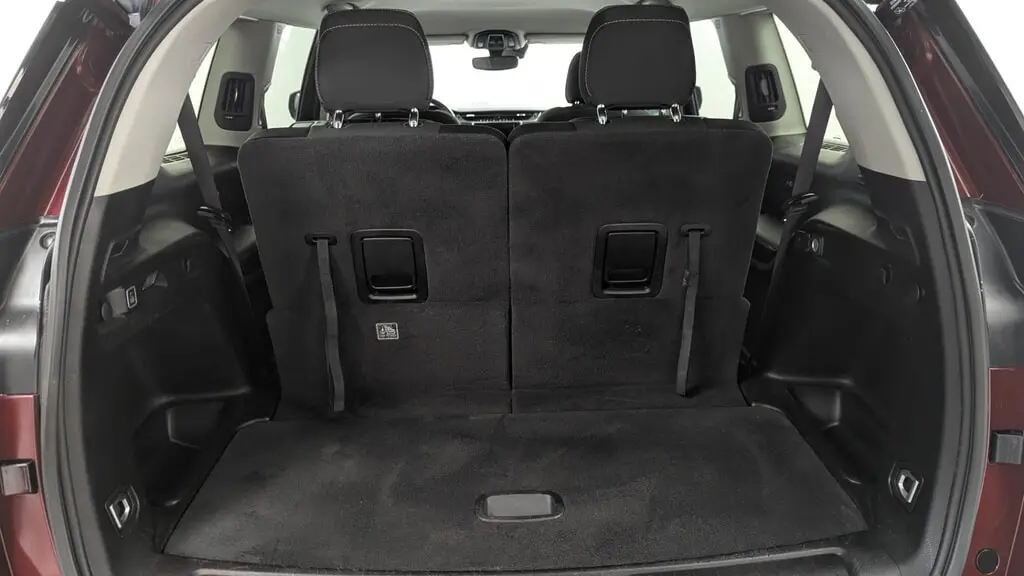 2022 JEEP GRAND CHEROKEE L LAREDO photo 18