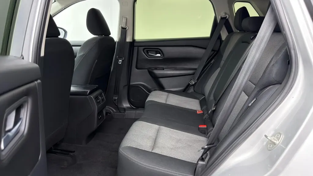 2024 NISSAN ROGUE SV photo 16