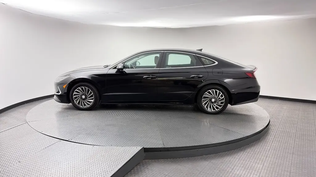 2021 HYUNDAI SONATA HYBRID LIMITED photo 2