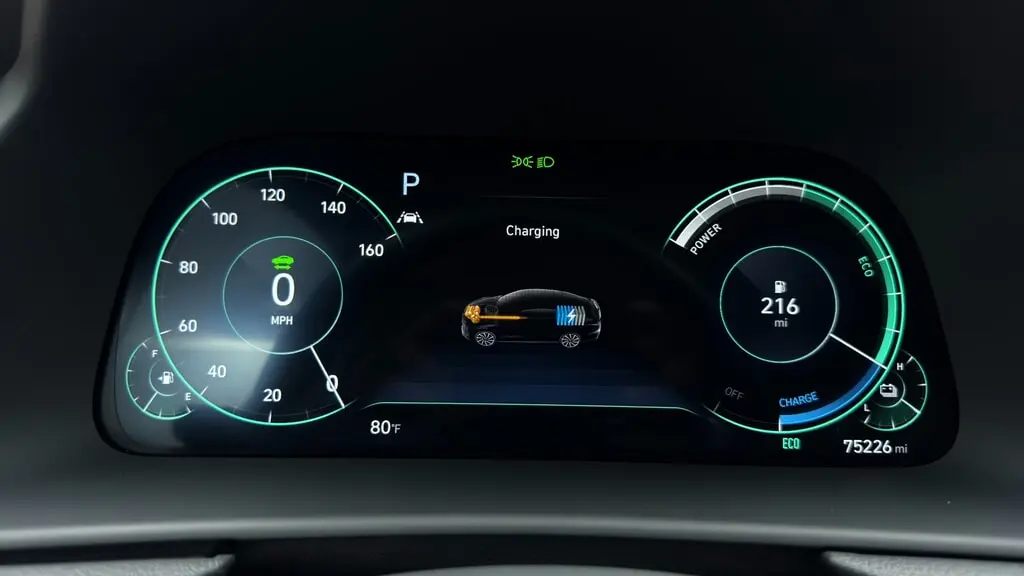 2021 HYUNDAI SONATA HYBRID LIMITED photo 27