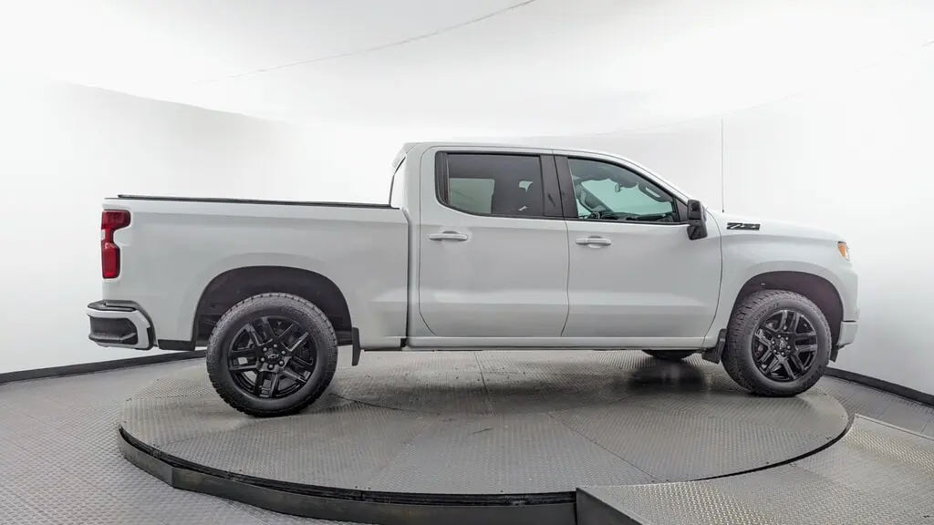 2023 CHEVROLET SILVERADO 1500 RST photo 8