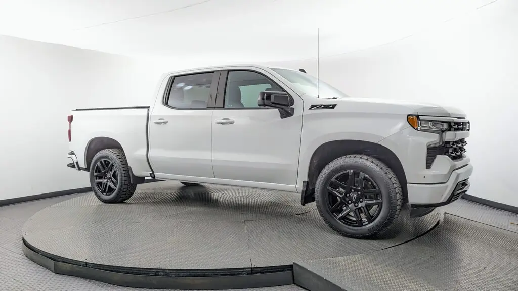 2023 CHEVROLET SILVERADO 1500 RST photo 10