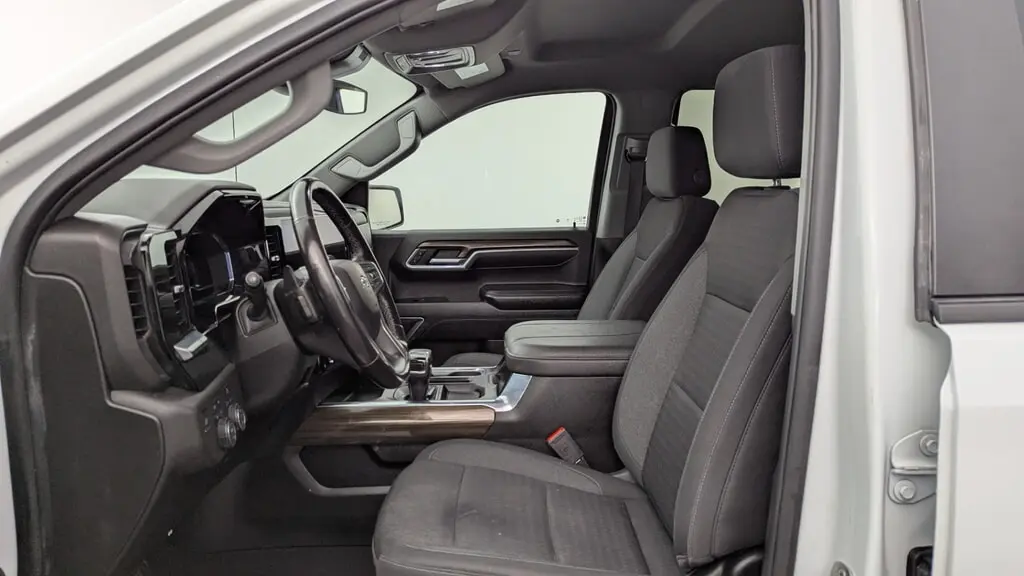 2023 CHEVROLET SILVERADO 1500 RST photo 13