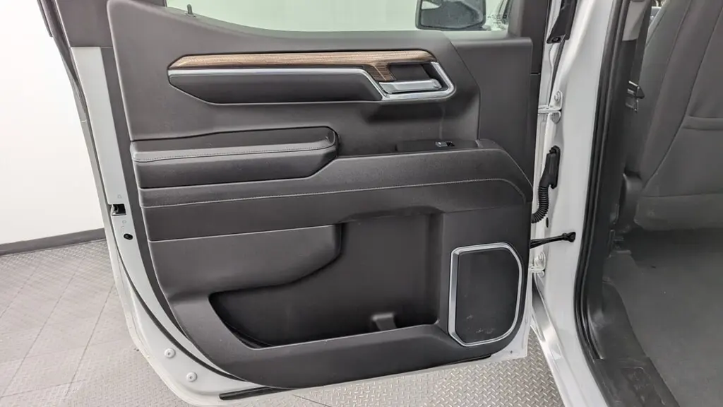 2023 CHEVROLET SILVERADO 1500 RST photo 15