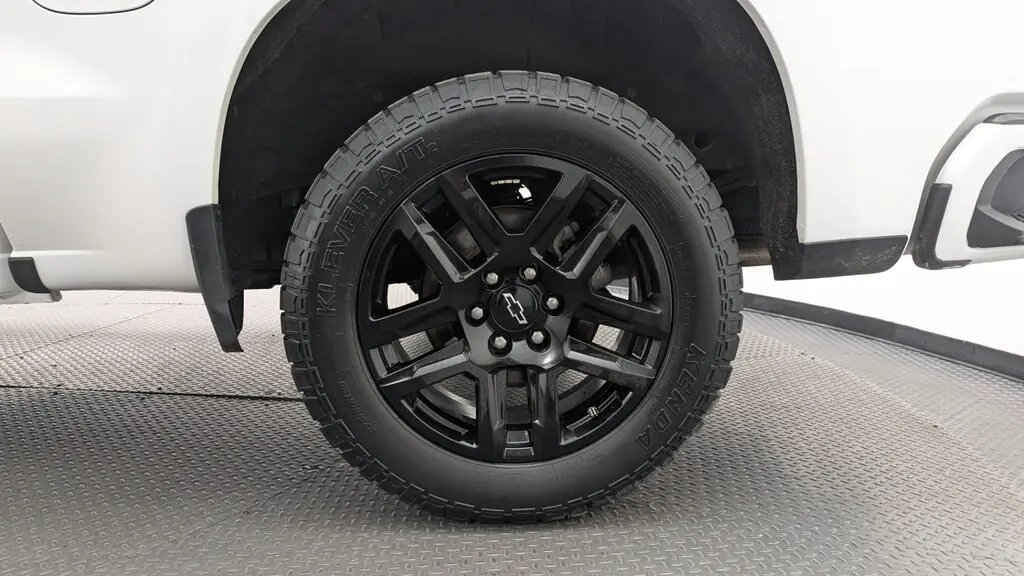 2023 CHEVROLET SILVERADO 1500 RST photo 26