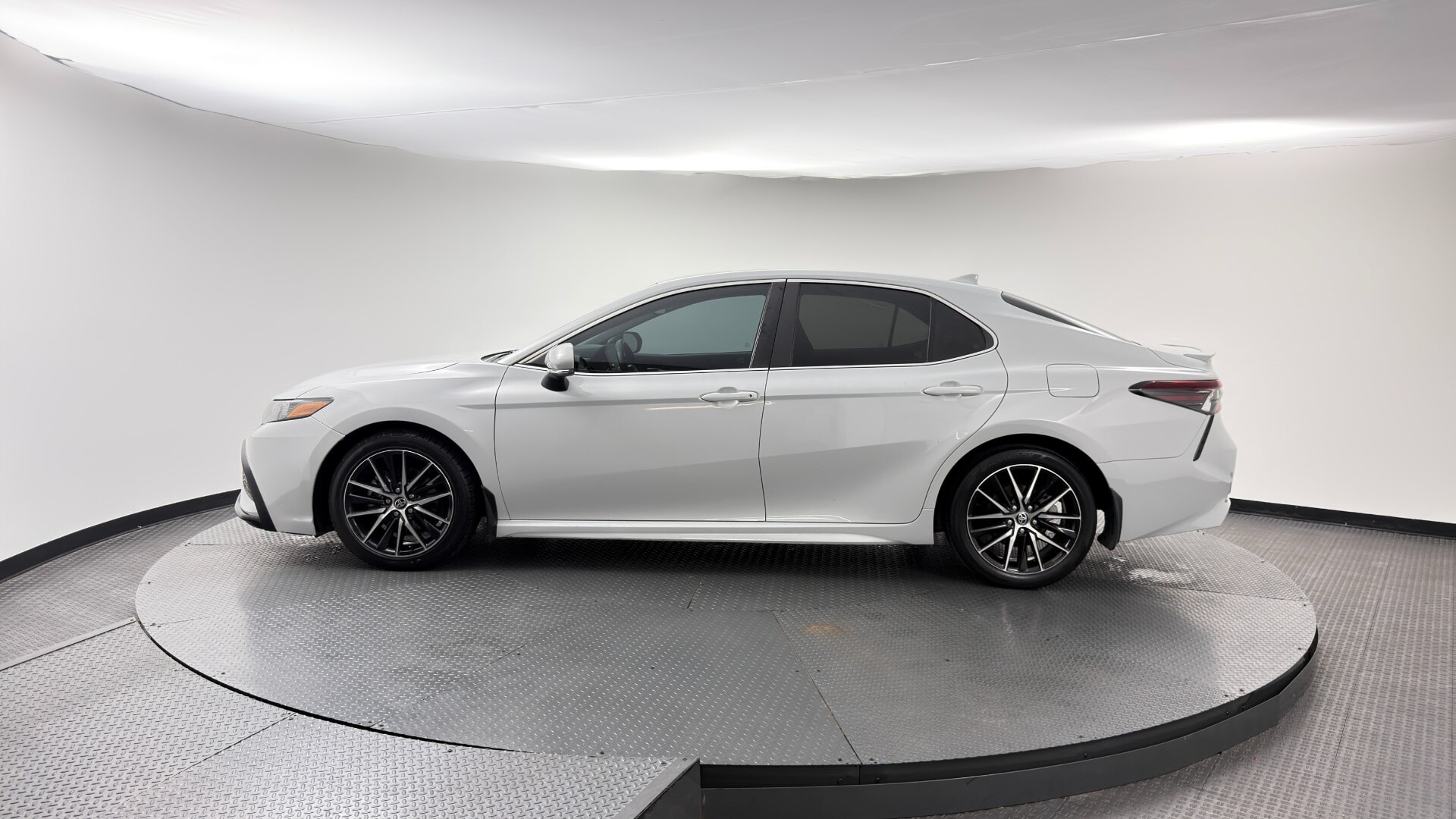 Florida Fine Cars - Used vehicle - SEDAN TOYOTA CAMRY 2022