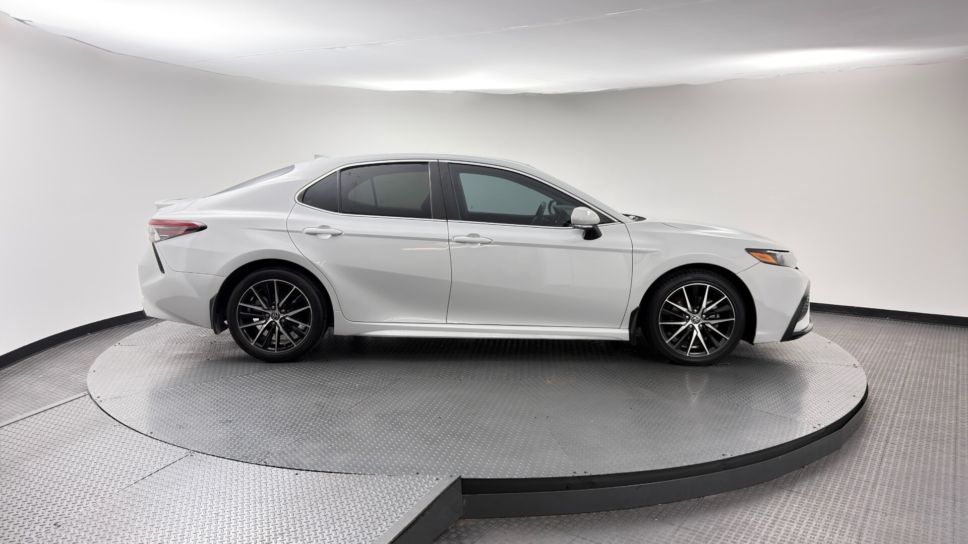 Florida Fine Cars - Used vehicle - SEDAN TOYOTA CAMRY 2022