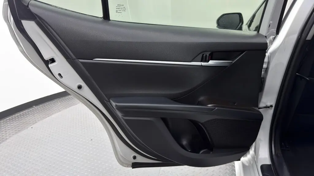 2022 TOYOTA CAMRY SE photo 15
