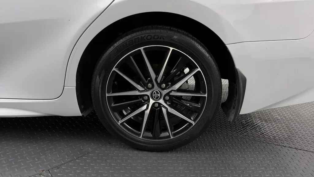 2022 TOYOTA CAMRY SE photo 33