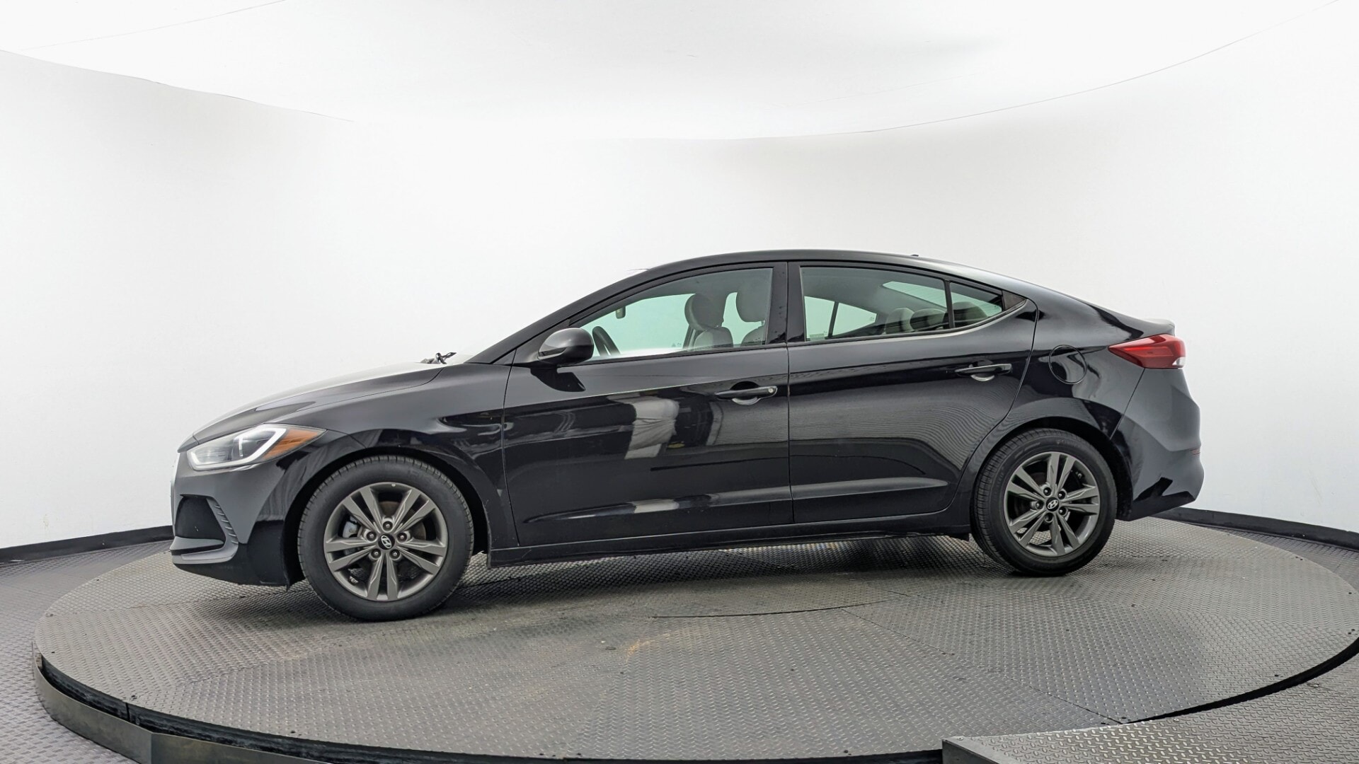 Florida Fine Cars - Used vehicle - SEDAN HYUNDAI ELANTRA 2017