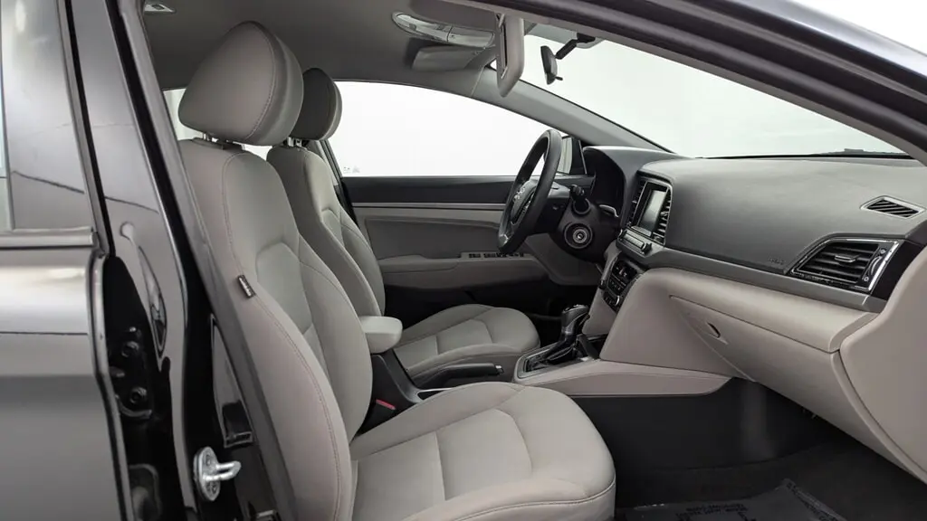 2017 HYUNDAI ELANTRA SE photo 20