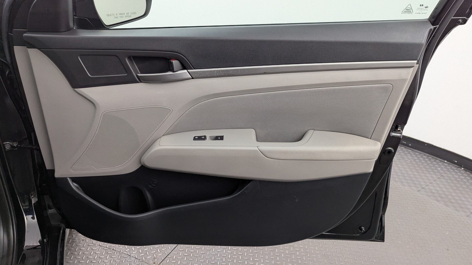 Florida Fine Cars - Used vehicle - SEDAN HYUNDAI ELANTRA 2017