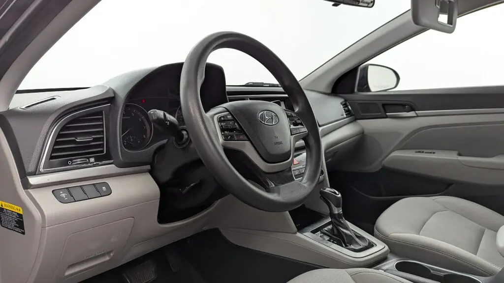 2017 HYUNDAI ELANTRA SE photo 22