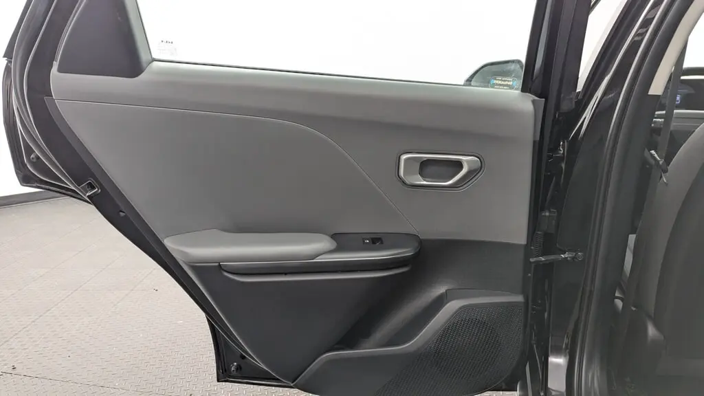 2025 KIA K4 LX photo 15