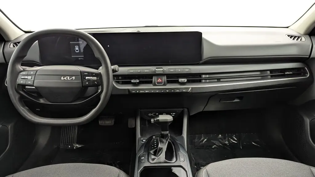 2025 KIA K4 LX photo 25