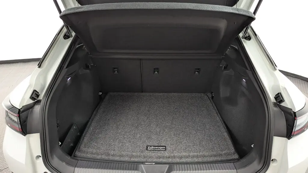 2023 VOLKSWAGEN ID.4 PRO photo 17