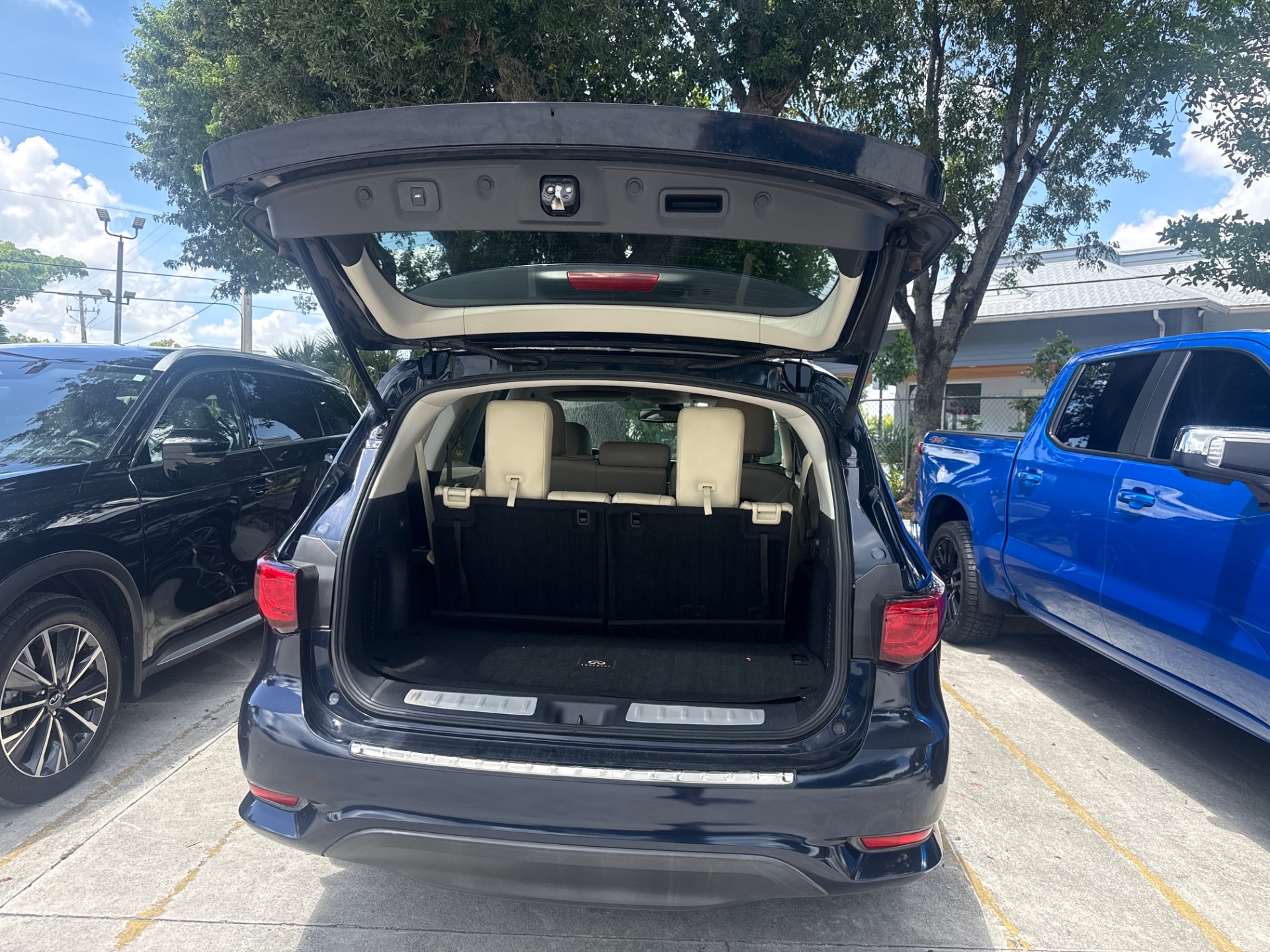 Florida Fine Cars - Used vehicle - SUV INFINITI QX60 2017