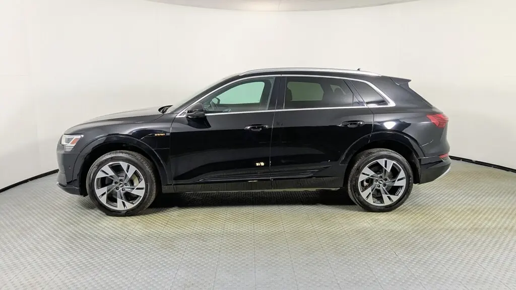 Florida Fine Cars - Used AUDI E-TRON 2022 ORLANDO PREMIUM PLUS