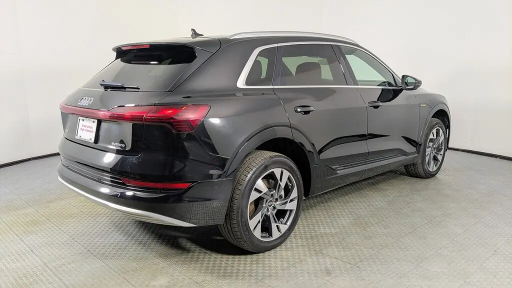 Florida Fine Cars - Used AUDI E-TRON 2022 ORLANDO PREMIUM PLUS
