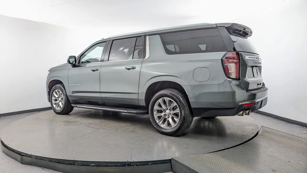 2023 CHEVROLET SUBURBAN PREMIER photo 5