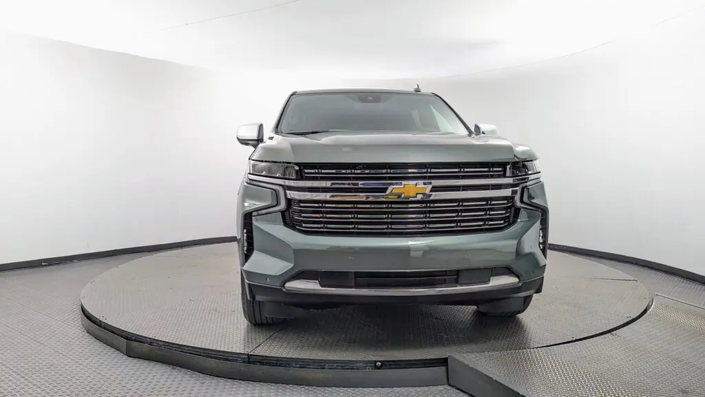 2023 CHEVROLET SUBURBAN PREMIER photo 11