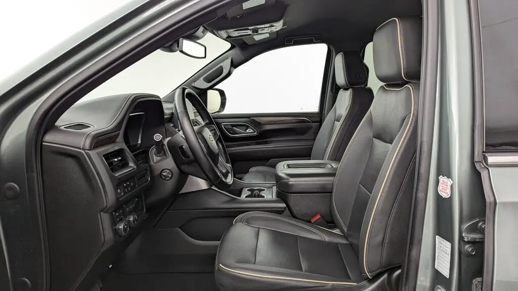 2023 CHEVROLET SUBURBAN PREMIER photo 12