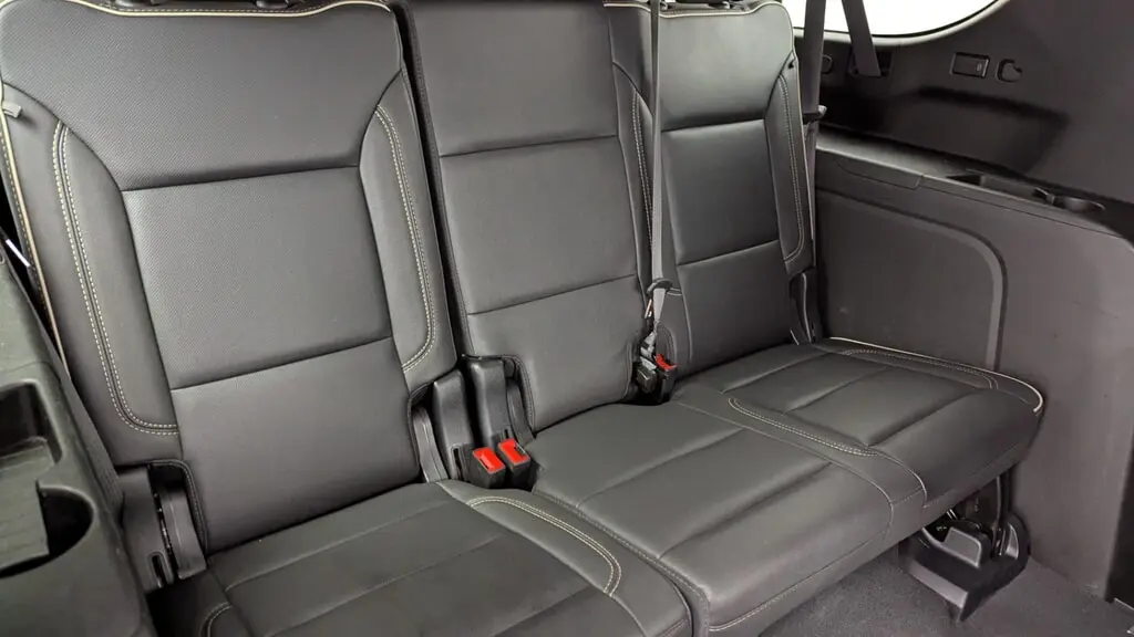 2023 CHEVROLET SUBURBAN PREMIER photo 18