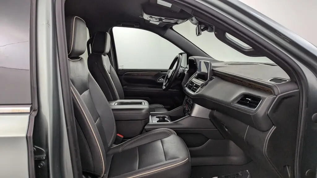 2023 CHEVROLET SUBURBAN PREMIER photo 22